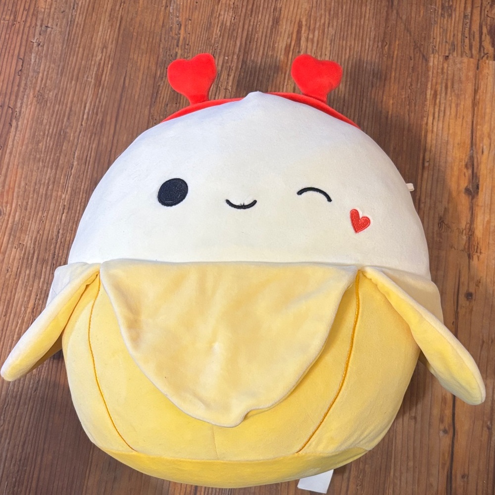 Exclusive Valentines Banana Squishmellow